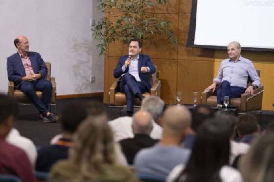 MT:  ASSEMBLEIA LEGISLATIVA:   Frente Parlamentar em Defesa do Comércio discute projetos em reunião na Fecomércio