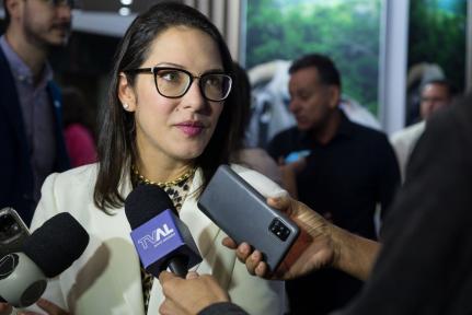 MT:  QUER NOVO CARGO:  Janaina diz que deseja candidatura em eleição majoritária, mas não descarta disputa ao Senado