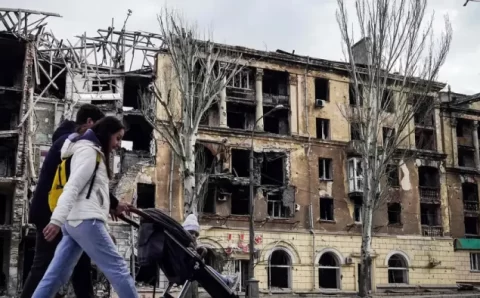 A vida na Ucrânia ocupada pela Rússia, um ano depois