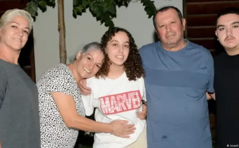 Israel anuncia 1ª refém resgatada de Gaza durante ofensiva