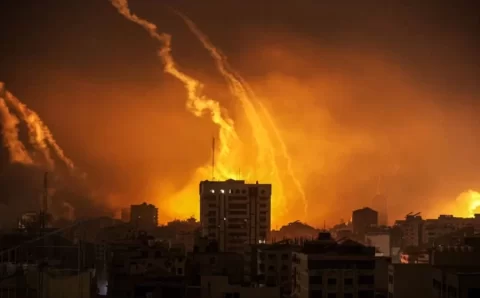 Gaza: embaixada retoma contato com brasileiros após apagão de internet