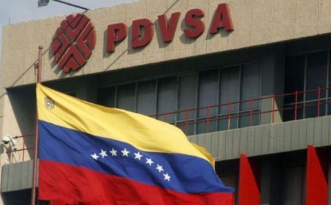 EUA retiram sanções ao petróleo da Venezuela: entenda acordo que levou à decisão