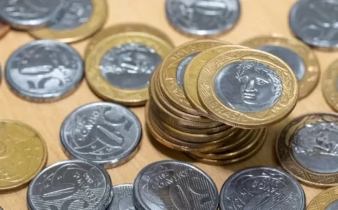 Dívida pública cai 3,02% em setembro