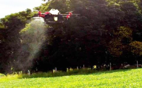 PARA PULVERIZAÇÃO:   Registro de drone no agro dispara após flexibilização de regras
