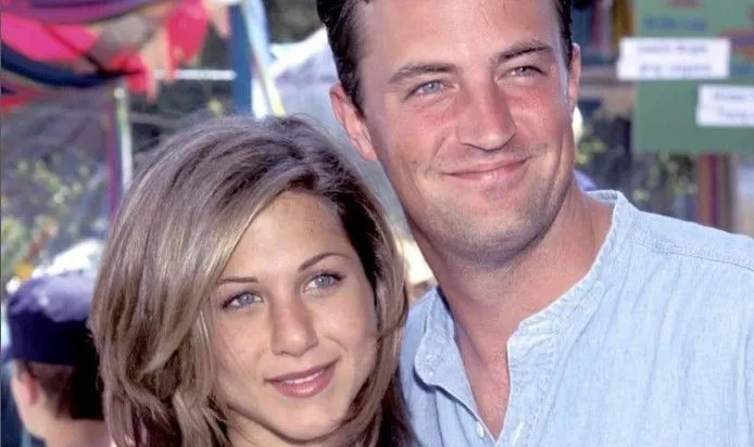 Famosos e amigos lamentam morte de Matthew Perry, o Chandler de “Friends”; veja a repercussão
