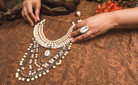 MT:  ENTRADA GRATUITA:   Exposição na Galeria Lava Pés apresenta obras e produtos de artistas negros de MT