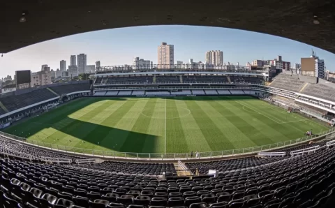 Santos x Coritiba: veja onde assistir o jogo pela 29ª rodada do Brasileirão