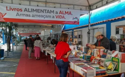 Festival do Livro propõe reflexão sobre Brasil do presente e do futuro