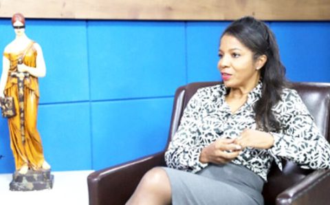 MT:  SUPREMA CORTE:   Negra e filha de boia-fria de MT se lança na briga por vaga no STF