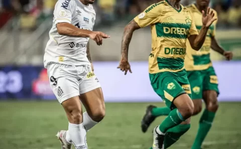 Santos x Cuiabá: jogo pela 32ª rodada do Brasileirão sofre alteração de horário