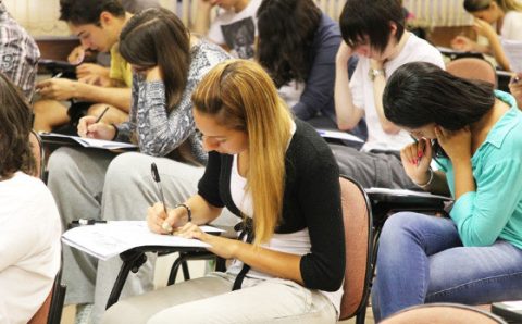 MT:  PERFIL DOS CANDIDATOS:   Mulheres representam quase 62% dos inscritos no Enem no Estado