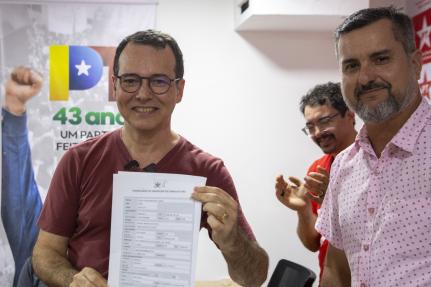 MT: COM APOIO DE MILITANTES PETISTAS:  Lúdio assina sua pré-canditura para concorrer a prefeitura de Cuiabá em 2024