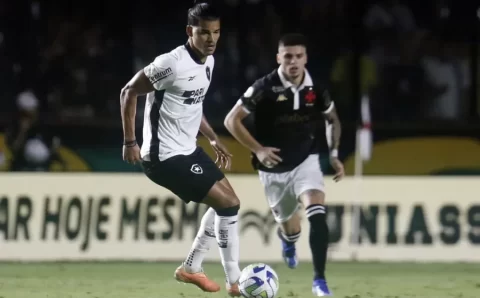 Botafogo perde clássico contra o Vasco e segue empatado com o Palmeiras no Brasileirão