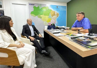 MT:  BEIJA-MÃO NA CORTE:   Pivetta pede “bênção” a Bolsonaro de olho na eleição ao Paiaguás