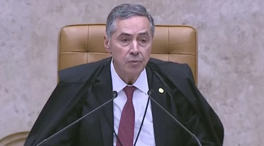Barroso e Gilmar Mendes criticam o Congresso após aprovação de PEC no Senado