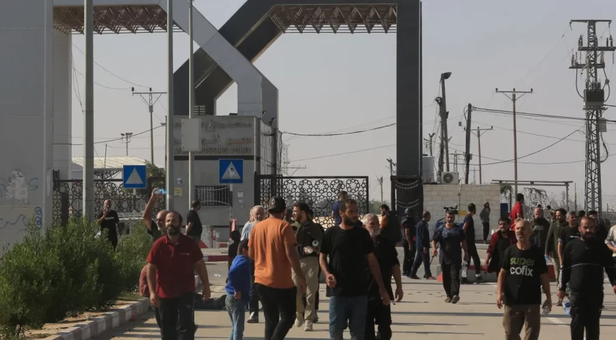 Após longa espera, brasileiros conseguem sair da Faixa de Gaza rumo ao Brasil