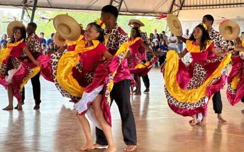 MT:  CONSCIÊNCIA NEGRA:  Feira em escola estadual quilombola valoriza cultura africana, educação inclusiva e promove igualdade racial