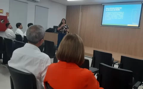 MT:  Novo sistema é apresentado em reunião no Espaço Saúde
