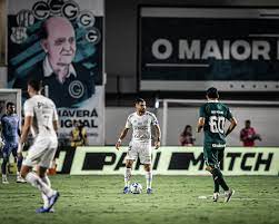 Rincón sofre lesão muscular pela Venezuela e vira preocupação para o Santos no Brasileiro
