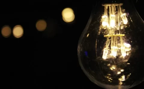 Aneel mantém bandeira tarifária verde em maio