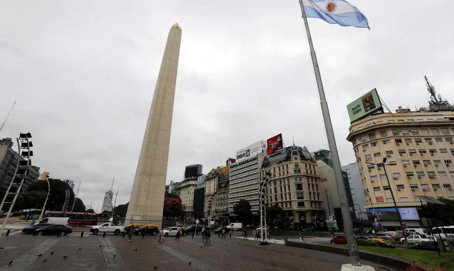 Sindicatos argentinos farão protestos contra corte de 7 mil servidores