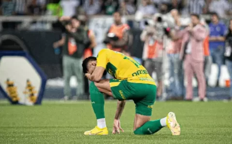 Estêvão marca, Palmeiras vence o Cuiabá na Arena Pantanal e encerra jejum no Brasileirão