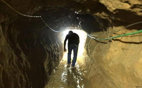 INUNDAR OS TUNEIS DO HAMAS  PODE AFUNDAR  GAZA  NUM COLAPSO MAIOR QUE O DE MACEIO AQUI NO BRASIL.    A polêmica estratégia de Israel de inundar túneis do Hamas