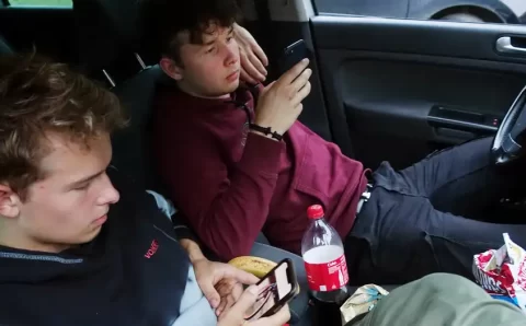 O que o celular tem a ver com a depressão entre adolescentes