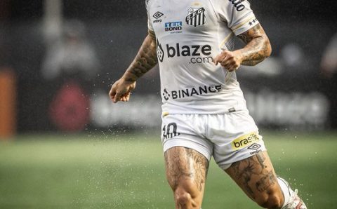 Santos oficializa empréstimo de Soteldo ao Grêmio; veja os detalhes