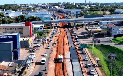 MT:   Com trânsito lento devido as obras do BRT, segunda pista da FEB deve ser liberada no final de janeiro