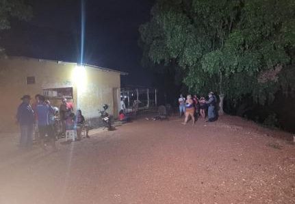 Idoso de 80 anos é assassinado com vários golpes de faca no quintal de casa em VG