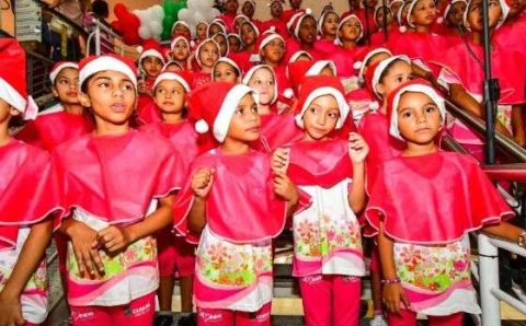 MT:   NATAL DA GENTE 2023:   Cantata de Natal dos corais Siminina e UFMT abre a programação festiva da Prefeitura de Cuiabá neste domingo, no Parque das Águas