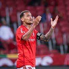 Desejo de Mano no Corinthians, Alan Patrick encaminha renovação com o Internaciona