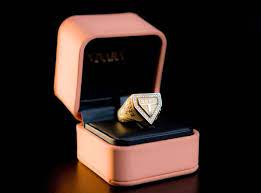 São Paulo entregará anéis customizados para ídolos em jogo festivo contra lendas do Milan