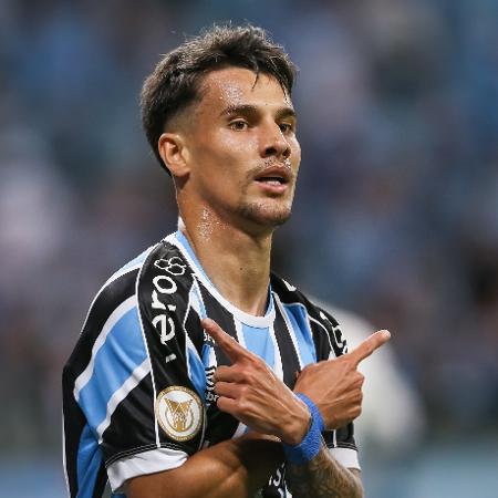 São Paulo faz nova consulta ao Grêmio e insiste pela contratação de Ferreira