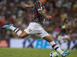 Cano admite não ter dimensão de seu tamanho como ídolo do Fluminense