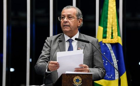 MT:   Senador deve deixar União Brasil ao término das eleições municipais de 2024