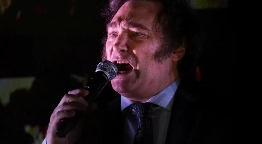 Governo Milei anuncia “sanções severas” contra quem bloquear ruas para protestar