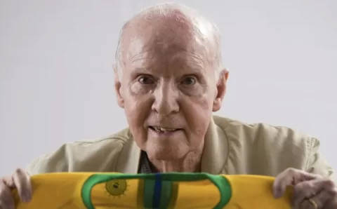 Sinônimo de seleção brasileira, Zagallo se despede como único tetracampeão em Copas do Mundo