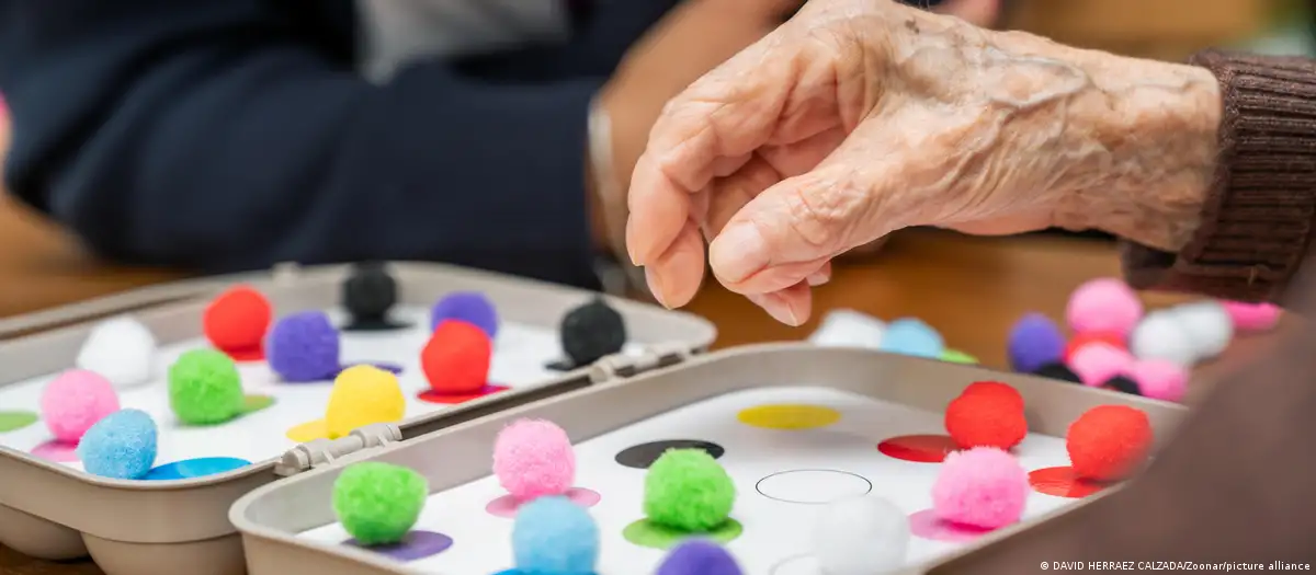 Cientistas descobrem que há 5 tipos da doença de Alzheimer