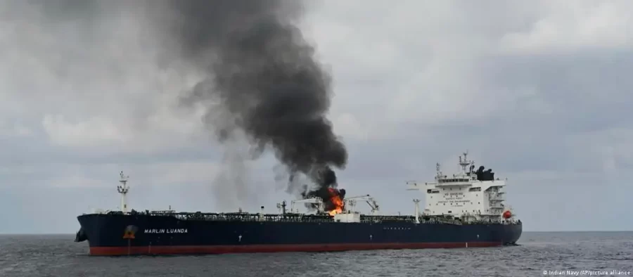 Houthis atacam petroleiro no Golfo de Áden
