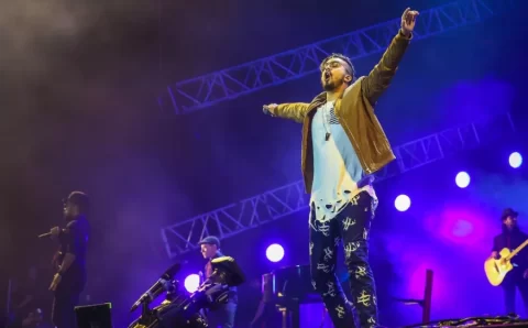 MT:  Empresa terá que devolver R$ 347 mil para sobrinha de ex-governador por show cancelado de cantor em MT