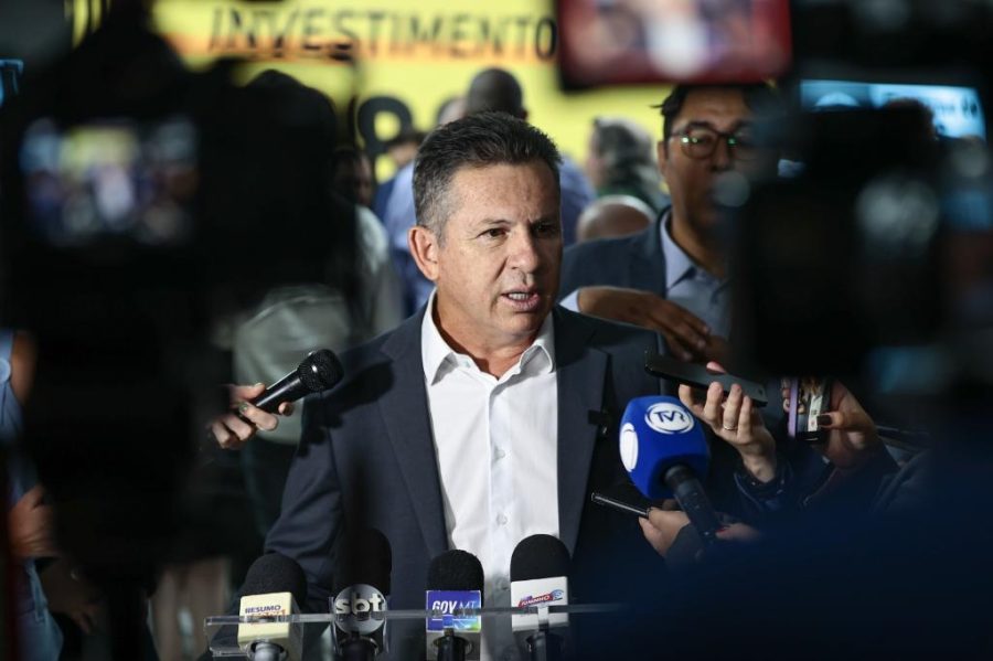 MT:   Governador garante que mais de 100 municípios de MT estarão 100% asfaltados até o fim de sua gestão