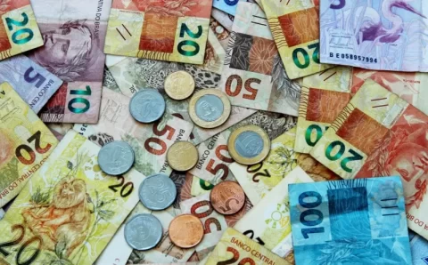 Desigualdade: 63% da riqueza do Brasil está nas mãos de 1% da população, diz relatório da Oxfam