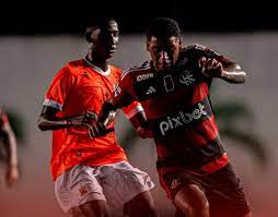 Com elenco jovem, Flamengo busca empate contra o Nova Iguaçu pelo Campeonato Carioca