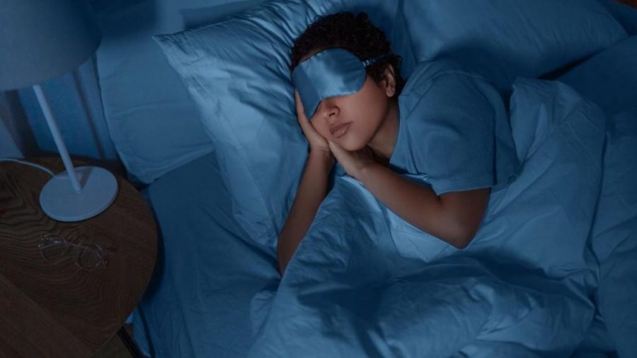 Divórcio do sono: passar a noite em cama separada do parceiro pode trazer benefícios? “É possível ser feliz dormindo separados”