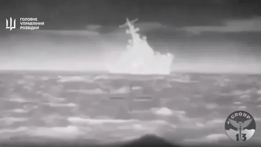 Ucrânia diz que afundou navio de guerra da Rússia na costa da Crimeia