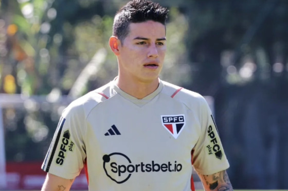 FUTEBOL:   James Rodríguez muda de ideia e decide ficar no São Paulo