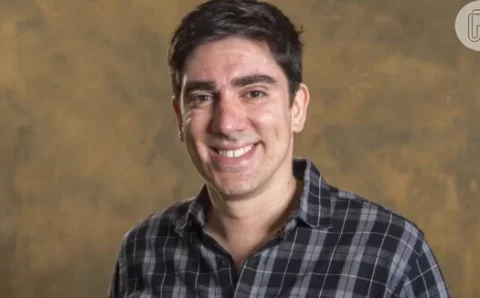 Nova traição? Marcelo Adnet anuncia separação após ser visto com outra mulher na Marquês de Sapucaí ; aos detalhes