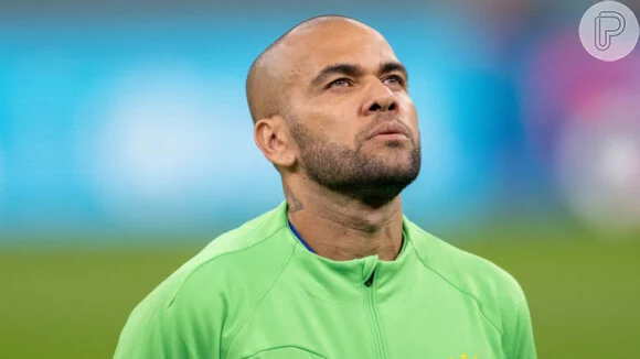 Daniel Alves quer ficar em liberdade já em março após condenação por abuso sexual. Entenda por quê